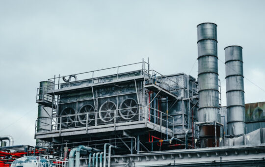 Özel Güvenlik Şirketleri Tarafından Fabrika ve Tesis Güvenliği